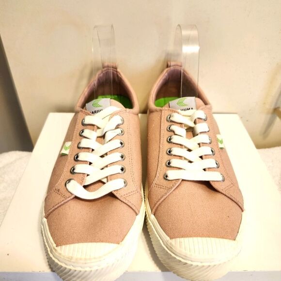 Brand New Cariuma Rio Brazil "OCA Low" Pink Canvas Sneakers Sz. 10 US Ret. $110 - Picture 3 of 8